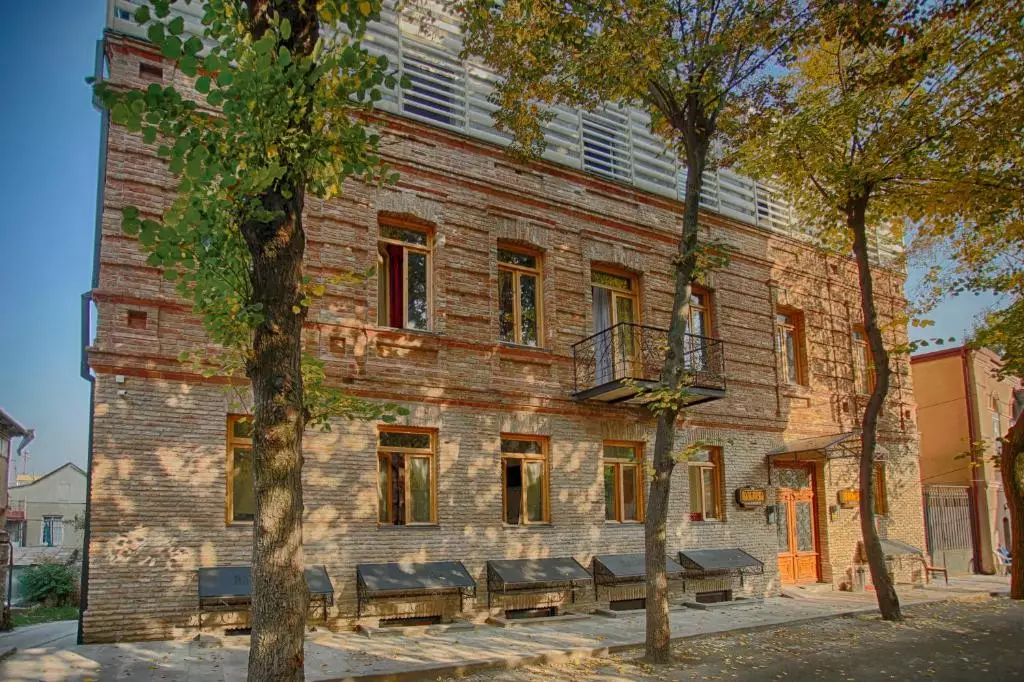 مگنولیا تفلیس