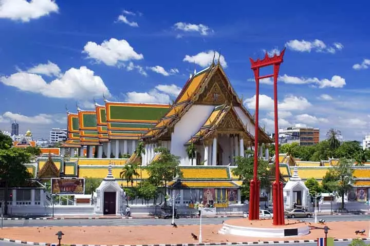 وات سوسات(Wat Suthat)
